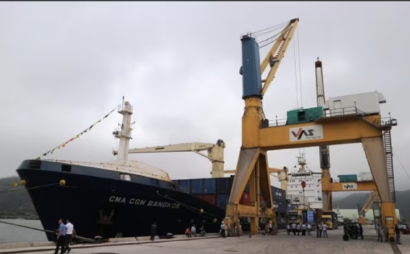 Big spending to attract ships to open routes, how does container cargo through Thanh Hoa seaport grow?