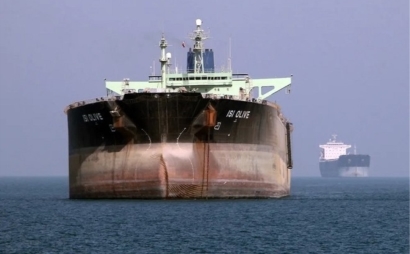 US sanctions Iranian crude oil smuggling network